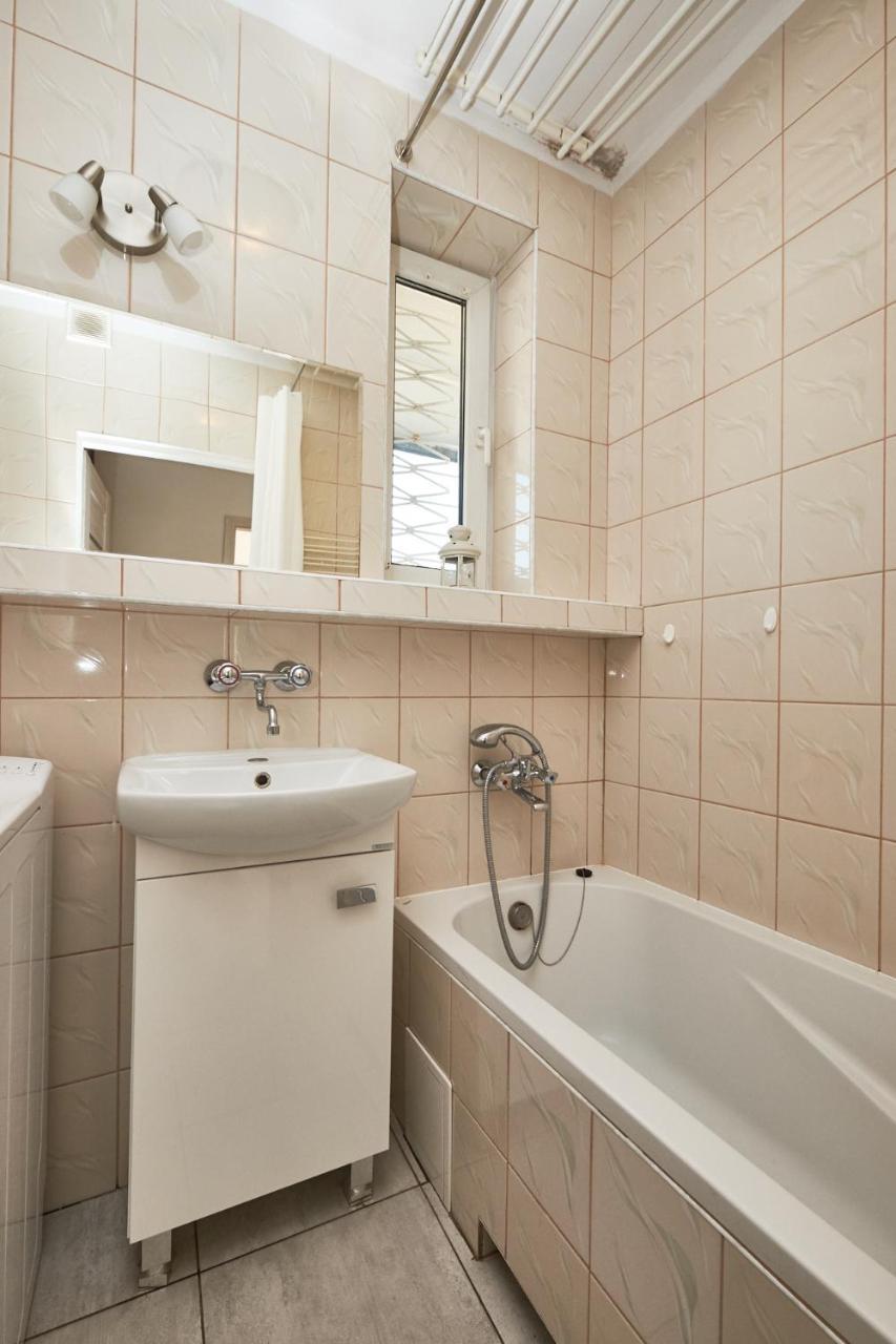 Noctis Apartment Senatorska وارسو المظهر الخارجي الصورة