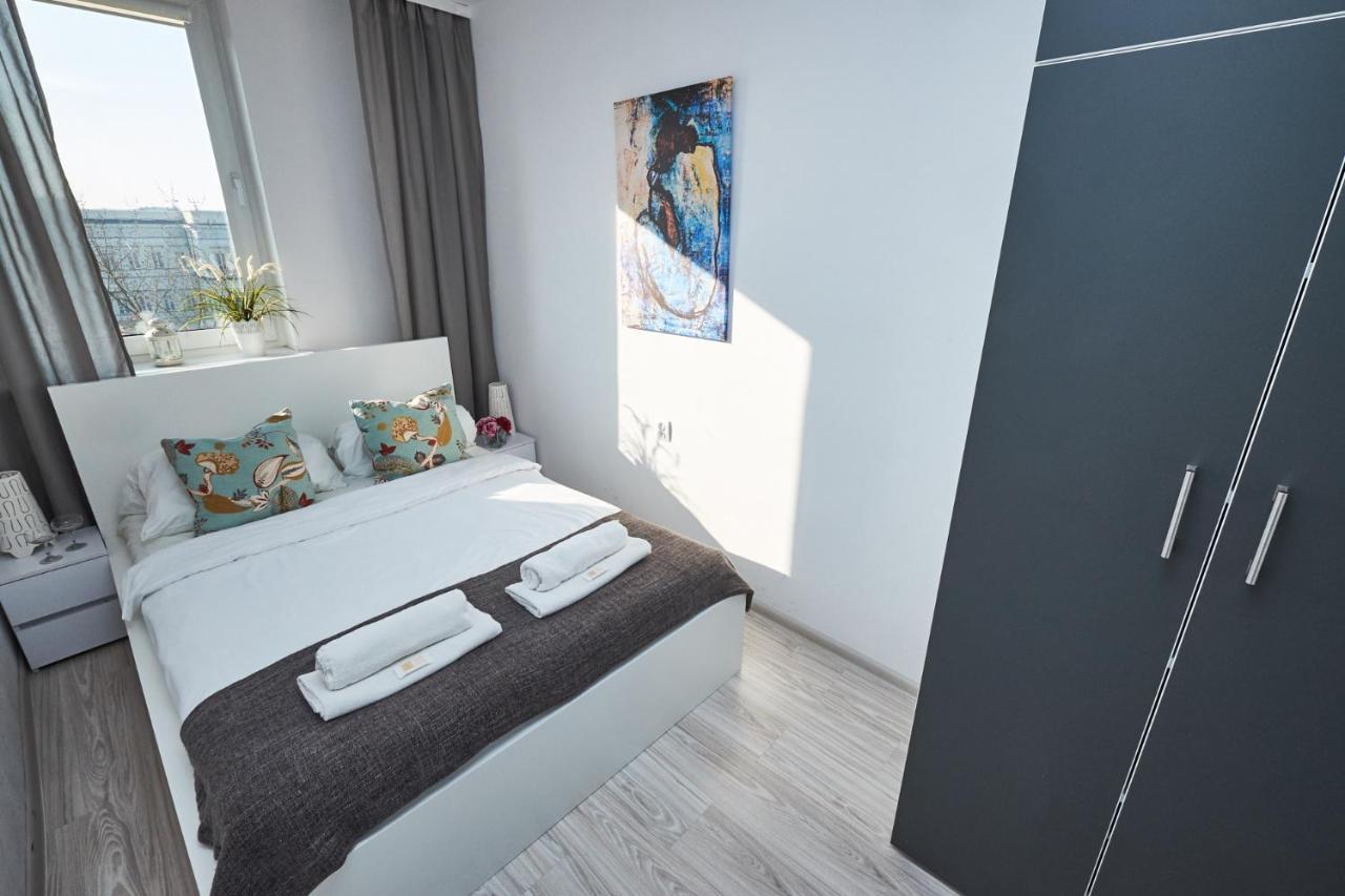 Noctis Apartment Senatorska وارسو المظهر الخارجي الصورة
