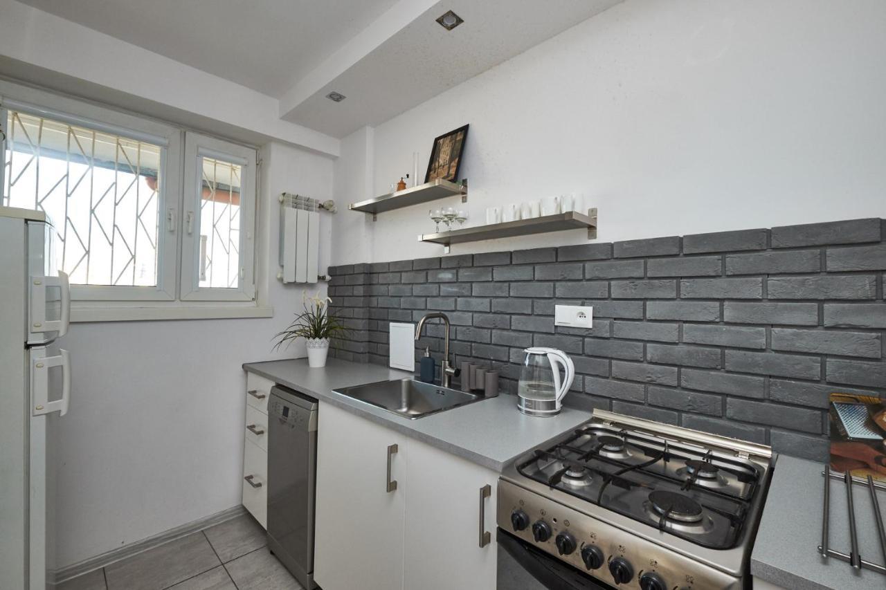 Noctis Apartment Senatorska وارسو المظهر الخارجي الصورة