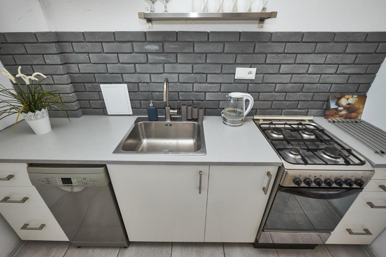 Noctis Apartment Senatorska وارسو المظهر الخارجي الصورة